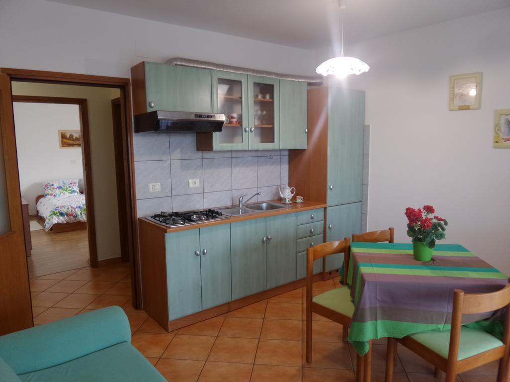 אומאג Apartmani Lina מראה חיצוני תמונה