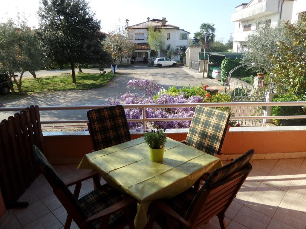 אומאג Apartmani Lina מראה חיצוני תמונה